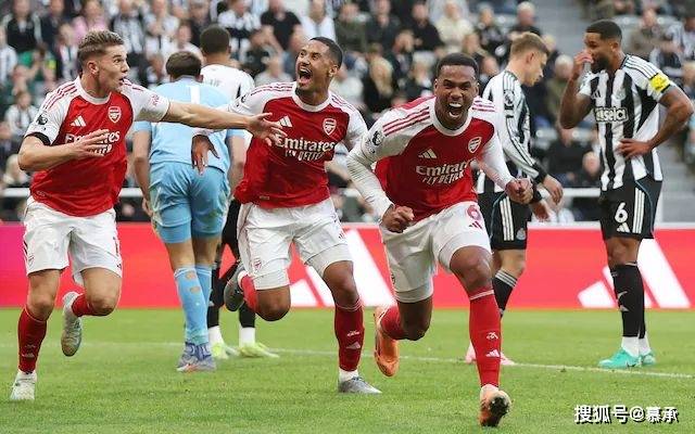 开云新闻-英超越踢越像NFL？球迷：还不如看美式橄榄球