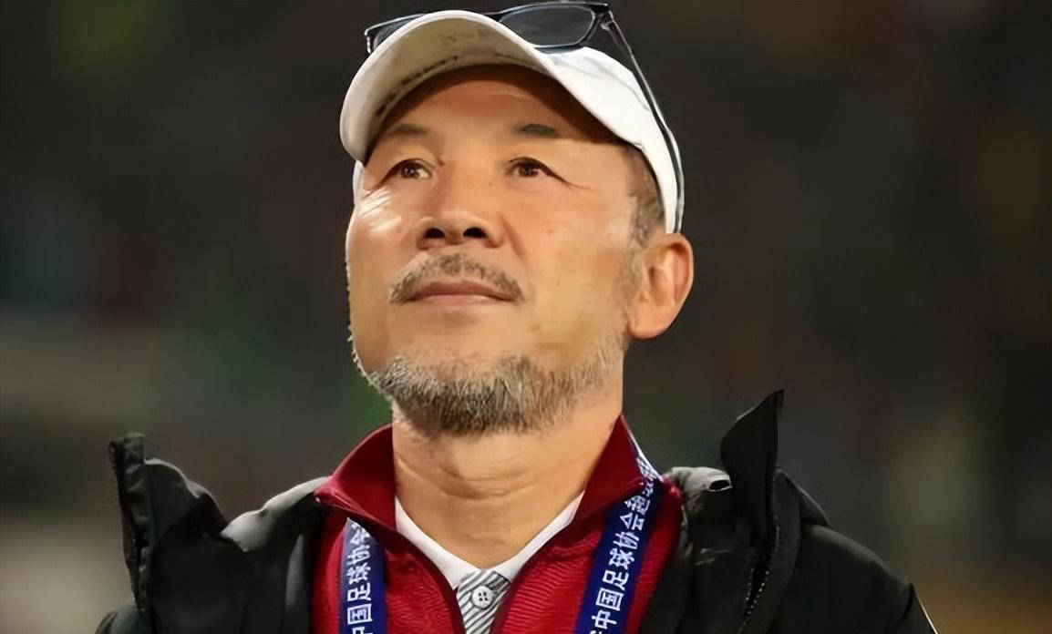 开云平台-张外龍(lóng)接(jiē)手重庆铜梁龍(lóng)首战失利(lì)，防守问题凸(tū)显