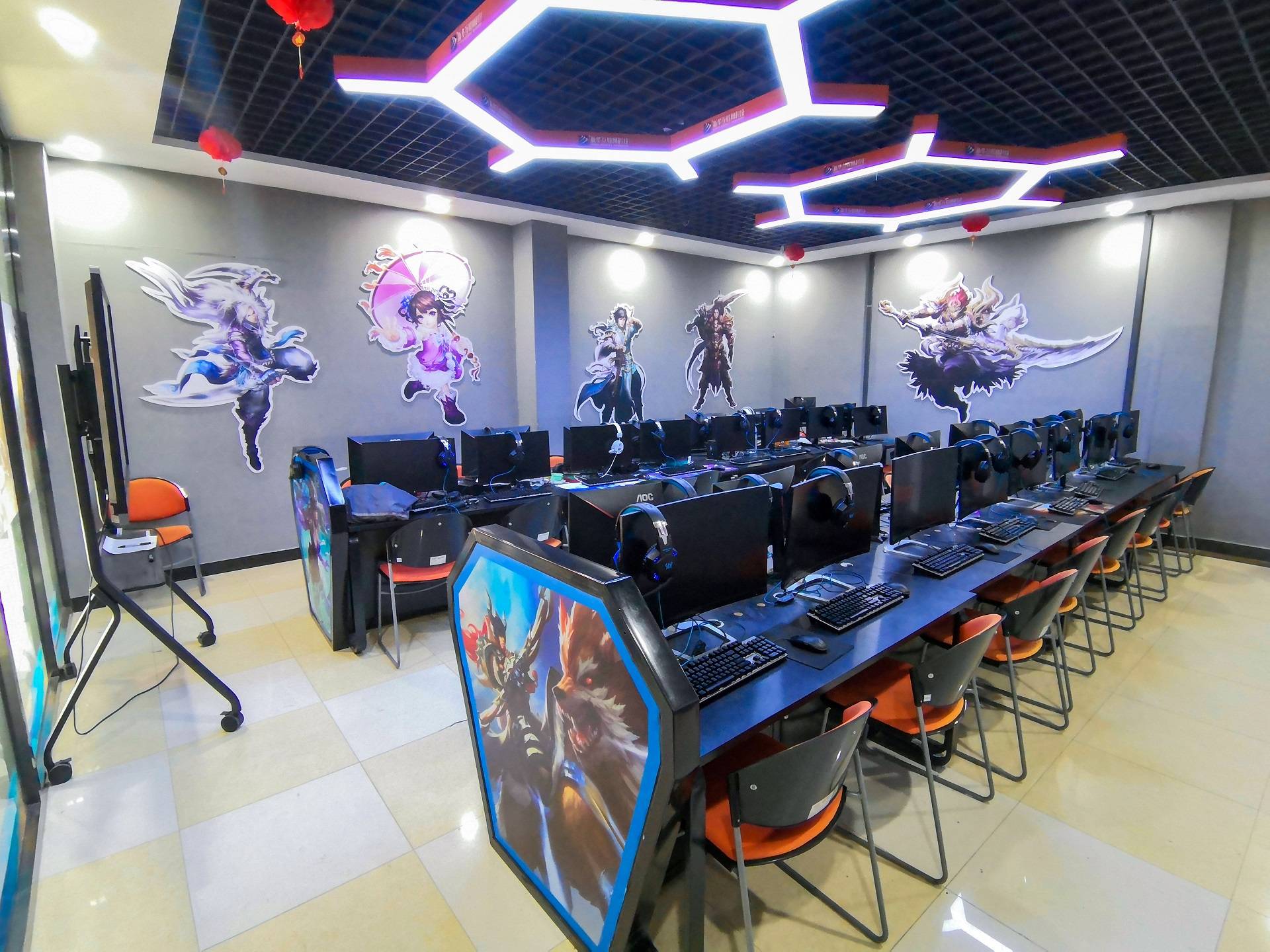 开云-沈阳靠谱电競(jìng)培训机构深(shēn)度(dù)剖析：沈阳新华电脑学校脱颖而出